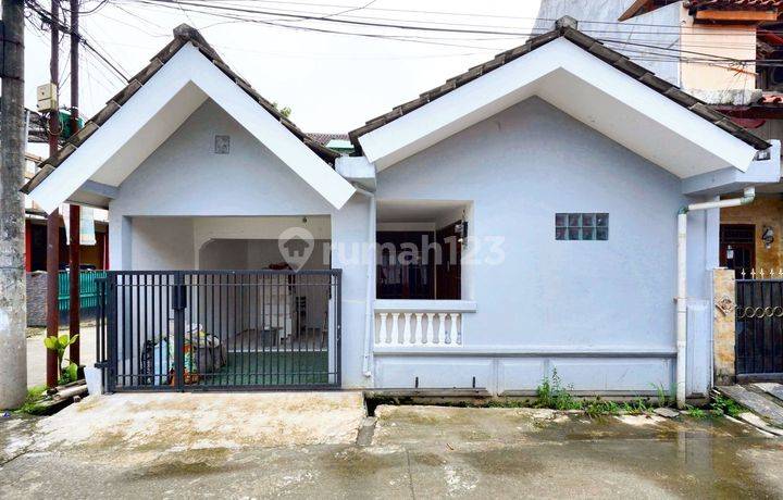 Rumah Hook 1 Lt di Gading Serpong Dekat SMA Tarakanita Siap Huni J22208