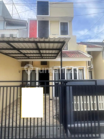 Rumah 5 Kamar Tidur 15 Menit ke The Breeze Bsd City Siap KPR J-39746 Rumah 5 Kamar Tidur 15 Menit ke The Breeze Bsd City Siap KPR J-39746