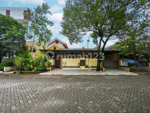 Strategic House LT 295 Ready for KPR 15 Minutes to Living World Kota Wisata Cibubur J-44505