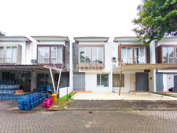 Rumah Strategis SHM 10 Menit ke Cbd Ciledug Family Mall Siap KPR J-24173 Rumah Strategis SHM 10 Menit ke Cbd Ciledug Family Mall Siap KPR J-24173