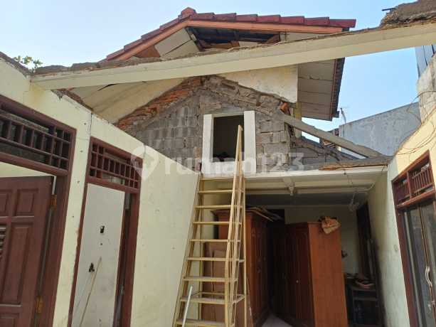 Dijual Tanah di Komplek Arinda Permai Pondok Aren, Tangerang Selatan. Dijual Tanah di Komplek Arinda Permai Pondok Aren, Tangerang Selatan.