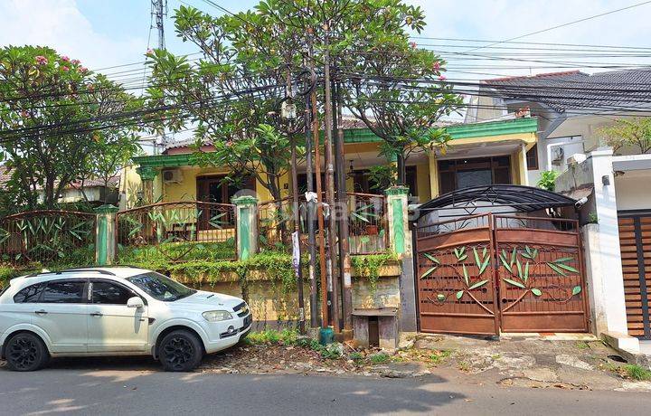 RUMAH BESAR KAMAR BANYAK DEKAT TELKOM PAJAJARAN DAN SB IPB