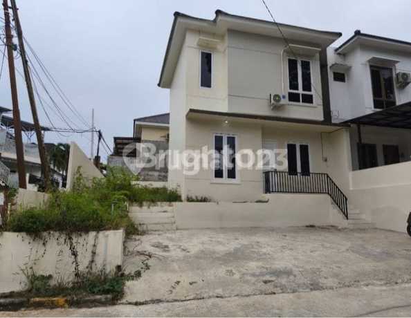 Dijual Rumah Dengan Halaman Luas Tengah Kota Bernuansa Minimalis Lokasi Dalam Perumahan Sepinggan Pratama Aman Nyaman Harga Nego Dijual Rumah Dengan Halaman Luas Tengah Kota Bernuansa Minimalis Lokasi Dalam Perumahan Sepinggan Pratama Aman Nyaman Harga Nego