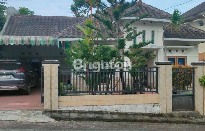 DIJUAL RUMAH CANTIK TENGAH KOTA LOKASI DALAM PERUMAHAN SEPINGGAN PRATAMA  AMAN NYAMAN HARGA NEGO