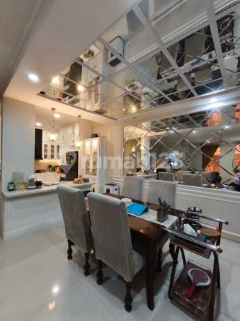 Spacious Ready-to-Live House at Discovery Eola Bintaro, South Tangerang