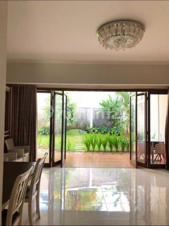 Rumah Bagus Siap Huni Asri di Discovery Conserva, Bintaro Jaya Sektor 9