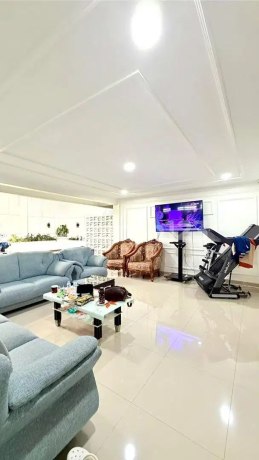 Rumah Megah di Antapani Bandung Dalam Komplek Nyaman dan Aman Rumah Megah di Antapani Bandung Dalam Komplek Nyaman dan Aman