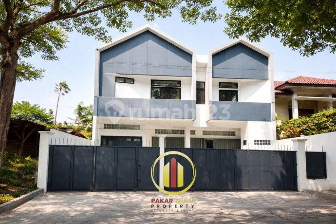 Office Business Space House Main Road Cigadung Raya Bandung City