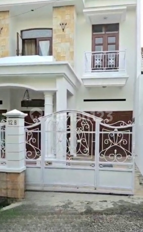 Rumah Bagus 2 Lantai Salatiga Regency, Sidorejo, Salatiga