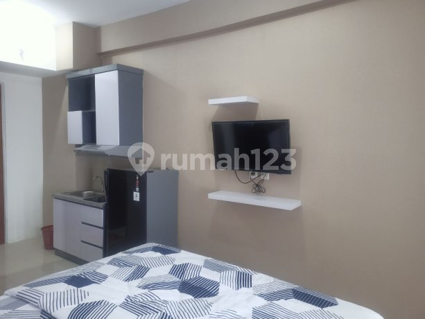 Disewakan Apartemen Gunawangsa Tidar Tower C Lantai 51 - Full Furnished Disewakan Apartemen Gunawangsa Tidar Tower C Lantai 51 - Full Furnished