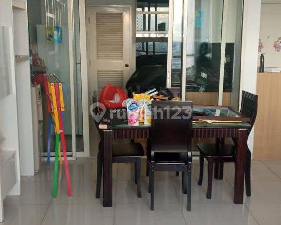 Apartemen Ibis Mangga Dua 3+1 BR Luas 95 M2 Furnished