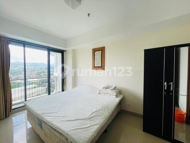 Apartemen Beverly Dago 2 Br Full Furnished