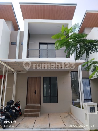 Green Hill House. Central Hill. New. Standard Developer. Batam Center.