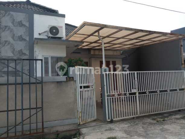 For sale: Cheap house in Wahana Pondok Ungu.