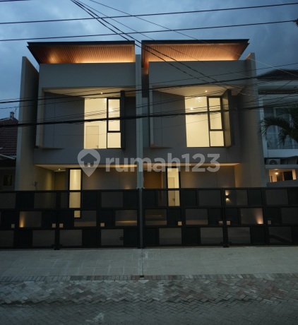 Dijual Rumah Modern Baru Gress Lokasi Pandugo Rungkut Surabaya Timur