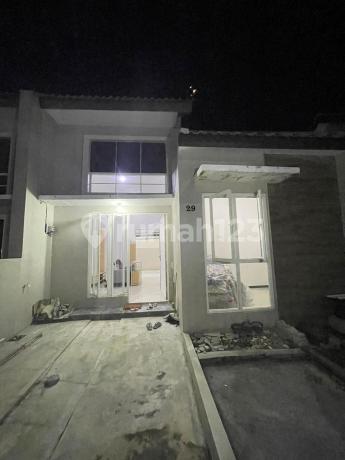 ‼️Affordable House Near Surabaya‼️ Semi-Furnished House for Sale in Alana Regency Housing, Cemandi, Sidoarjo ‼️Affordable House Near Surabaya‼️ Semi-Furnished House for Sale in Alana Regency Housing, Cemandi, Sidoarjo