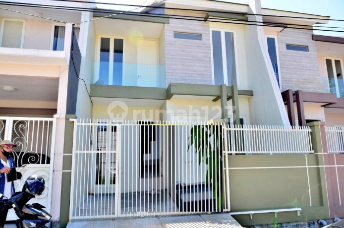 Rumah Baru Gress Minimalis Modern Siap Huni Lokasi Gayungsari Barat Surabaya Selatan