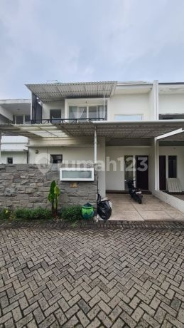 Affordable Ready-to-Live House for Sale in De Casa Residence Housing, Lakarsantri, West Surabaya