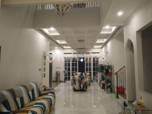 Turun Harga Owner BU,  rumah mewah termurah di taman duta depok