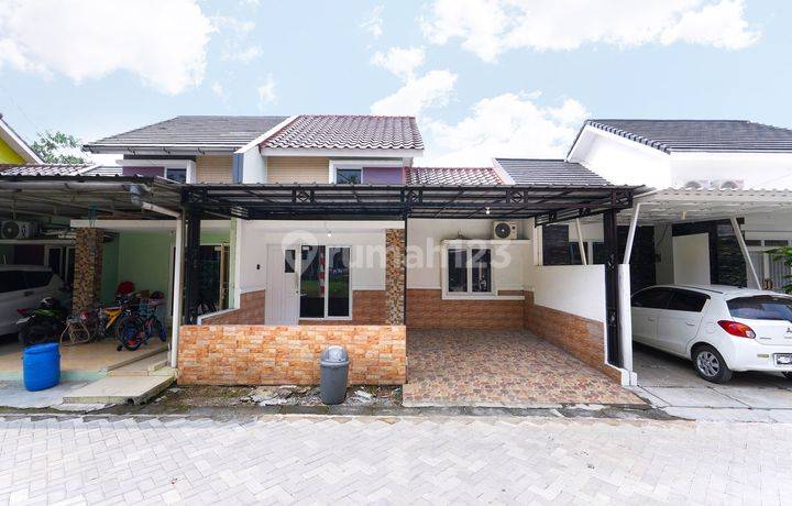 Rumah Hadap Selatan 15 Menit ke Plaza Jambu Dua Dibantu KPR J24656