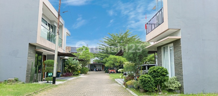 Rumah Dekat Tol Jasamarga Jakarta Timur