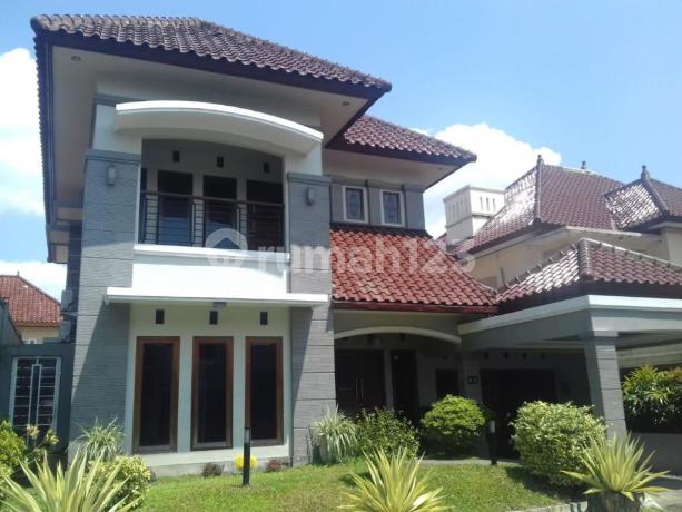 For Sale Rumah Mewah Di Kota Jogjakarta Dengan 5 Kamar Tidur For Sale Rumah Mewah Di Kota Jogjakarta Dengan 5 Kamar Tidur