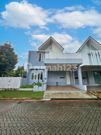 Beautiful House in Discovery Bintaro Jaya, South Tangerang