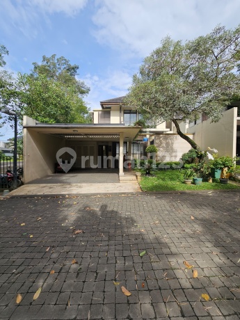 Ready-to-Occupy House in Serenia Hills Lebak Bulus, South Jakarta