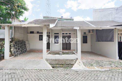 RUMAH CLUSTER DI CIBUBUR VILLA 1 JATIRADEN - JATISAMPURNA KOTA BEKASI