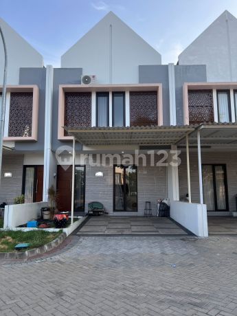 Ready-to-Occupy 2-Story House Safira Garden Sepande Sidoarjo