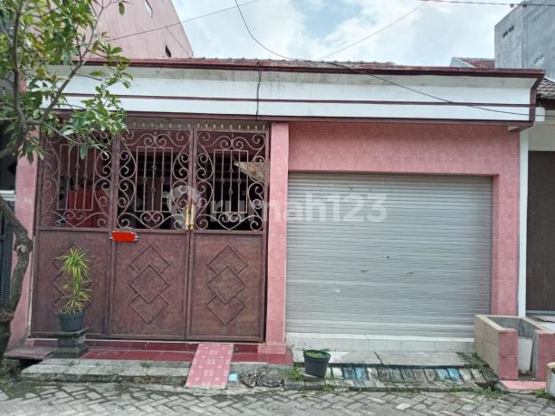 Rumah 1 Lantai Kebraon Indah Permai Surabaya Rumah 1 Lantai Kebraon Indah Permai Surabaya