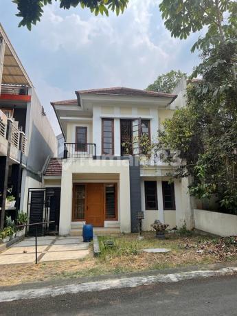 2-Story House in Legenda Wisata Cibubur Housing Estate