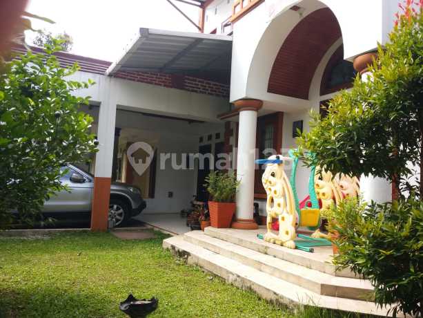 Rumah Cantik Komplek Elite Taman Sari Bukit Bandung