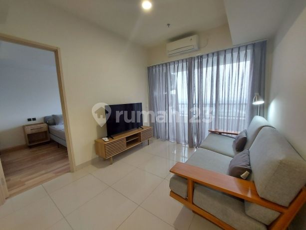 Apartemen Trivium 2Br Bagus dan Nyaman Newport Tower di Lippo Cikarang