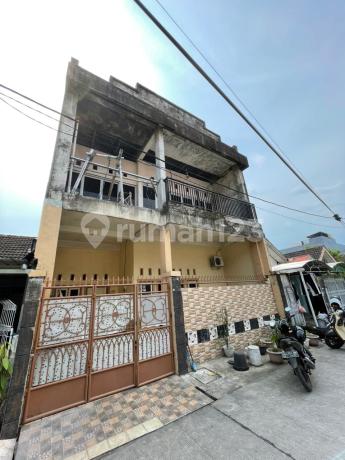 Dijual Rumah di Bosowa Indah - Jl. Teduh Bersinar, Makassar