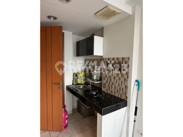 Apartment Semi Furnished 1 BR