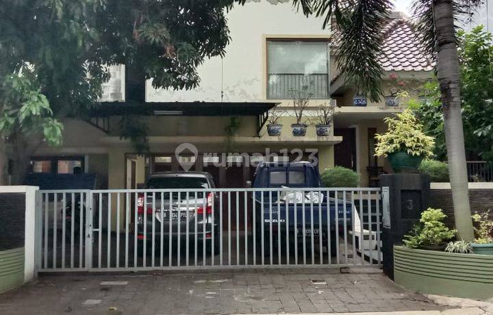 Rumah 2 Lantai Di Taman Senayan Bintaro 
