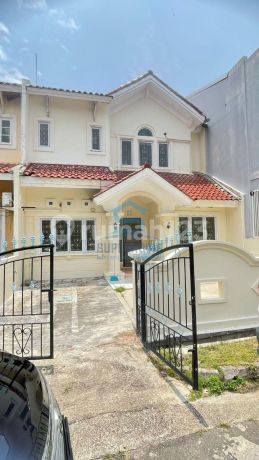Rumah Cantik 2 Lantai Di Centre Point ( Batam Kota )