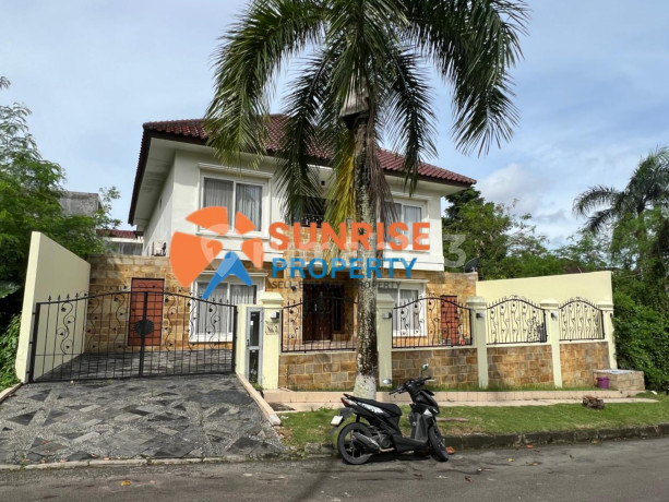 Dijual/Disewakan Rumah Boulevar Sukajadi Batam Centre