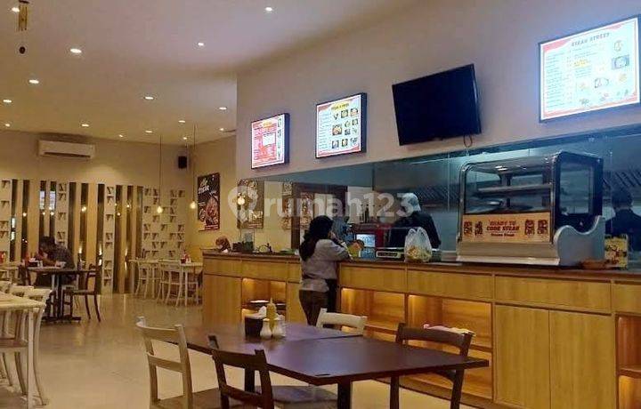 Ruko 2 Lantai Lokasi Strategis Siap Pakai Di Jatiwaringin, Bekasi