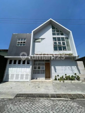 Dijual Rumah Lokasi Sangat Strategis Di Perumahan Jombor Baru Dijual Rumah Lokasi Sangat Strategis Di Perumahan Jombor Baru