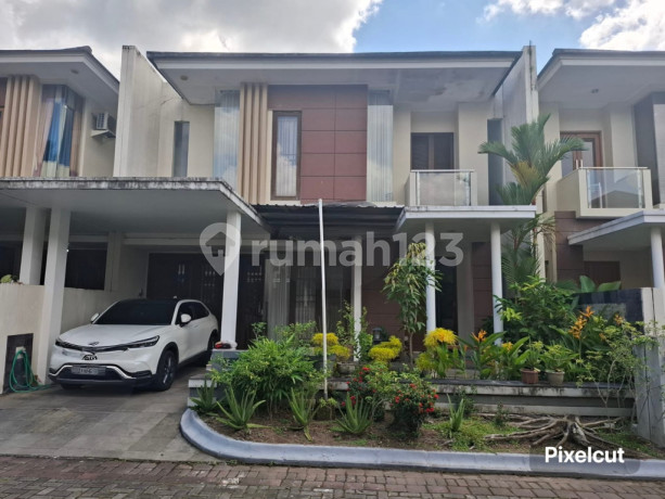 Rumah Mewah 2 Lantai di Perumahan Premium Bale Mulia Mlati Sleman