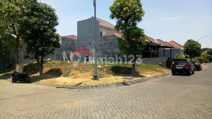 Tanah luas lokasi dalam cluster graha kencana dekat dengan wisata Hawai Water Park, Blimbing