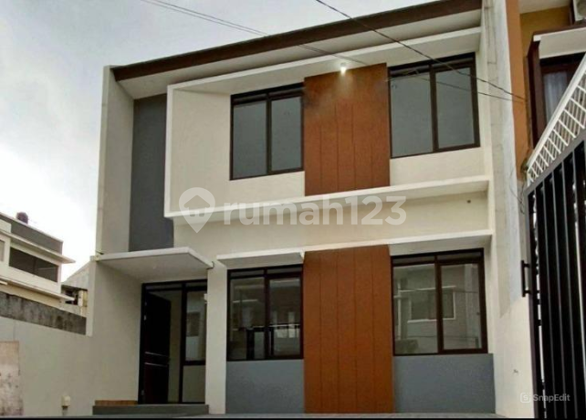 Dijual Rumah Daerah Antapani Bandung