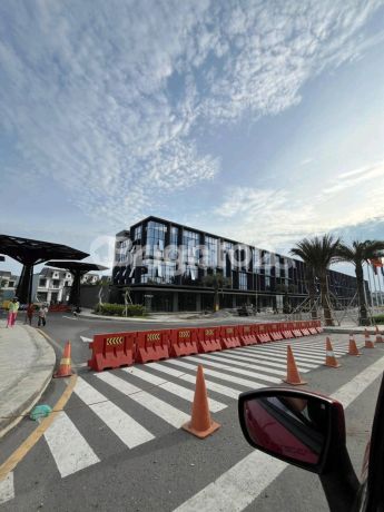 JUAL RUMAH KOS DEKAT CITRALAND HELVETIA BONUS GUDANG DAN LAHAN KOSONG JUAL RUMAH KOS DEKAT CITRALAND HELVETIA BONUS GUDANG DAN LAHAN KOSONG