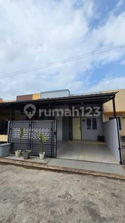 Take Over 1-Storey House in Tiban Mas Indah Fully Furnished Fully Renovated Take Over 1-Storey House in Tiban Mas Indah Fully Furnished Fully Renovated