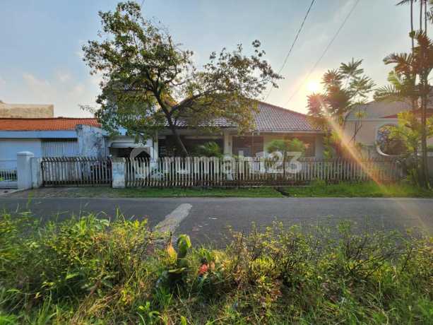 Harga Spesial Rumah Klasik Shm Di Komplek Pln Klender, Jakarta Timur