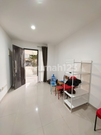 Disewa Dallas Pik 2 Siap Huni Disewa Dallas Pik 2 Siap Huni
