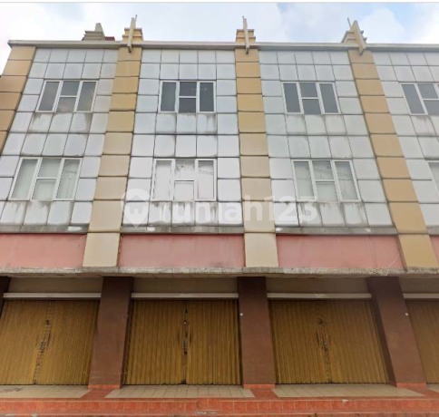 For Sale Golden Boulevard 2.5-story Shop House BSD