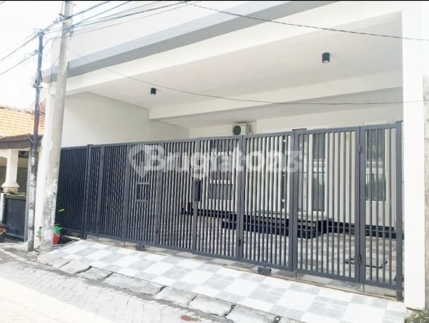 RUMAH BARU DI DAERAH KARANG EMPAT SURABAYA RUMAH BARU DI DAERAH KARANG EMPAT SURABAYA
